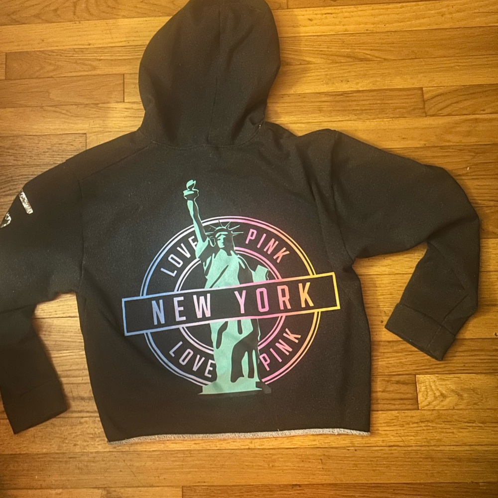 VS PINK New York Statue of Liberty Hoodie, Black With Multi Design, Large, NWOT
